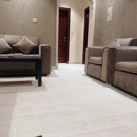 Rozana For Monthly And Yearly Rent Dzsidda Kültér fotó