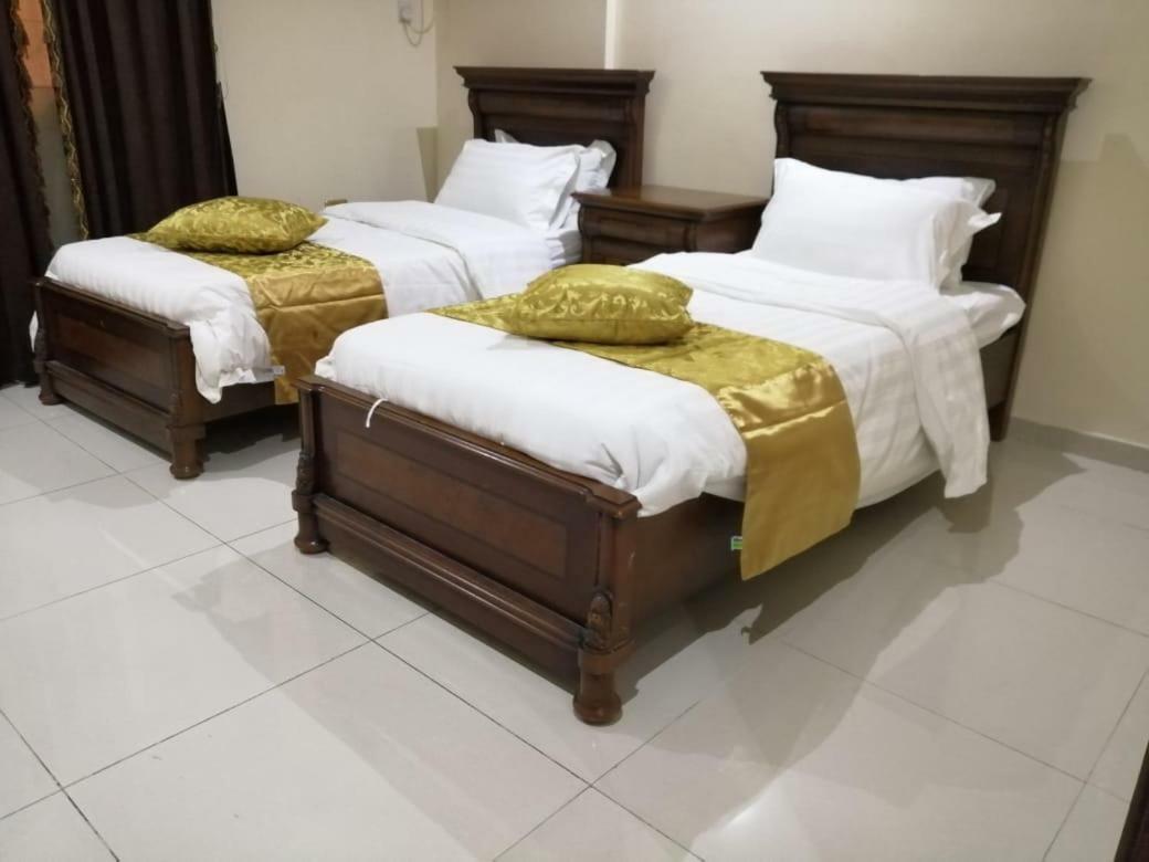 Rozana For Monthly And Yearly Rent Dzsidda Kültér fotó