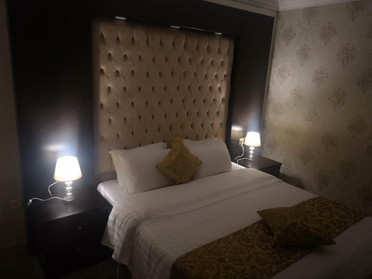 Rozana For Monthly And Yearly Rent Dzsidda Kültér fotó
