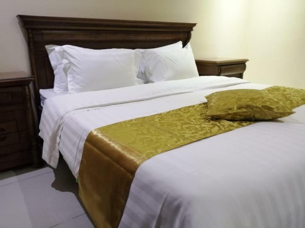 Rozana For Monthly And Yearly Rent Dzsidda Kültér fotó