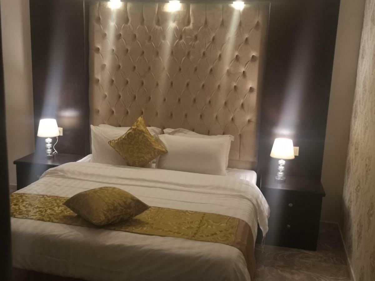 Rozana For Monthly And Yearly Rent Dzsidda Kültér fotó