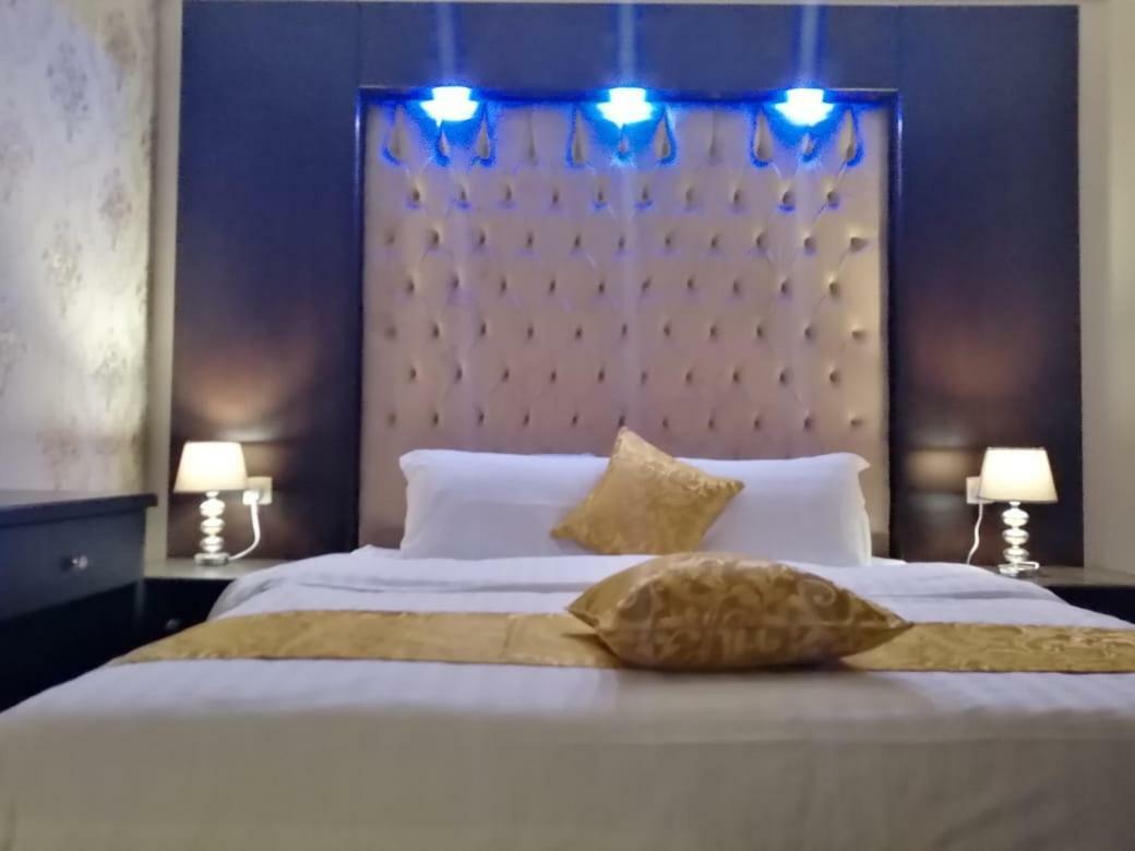 Rozana For Monthly And Yearly Rent Dzsidda Kültér fotó