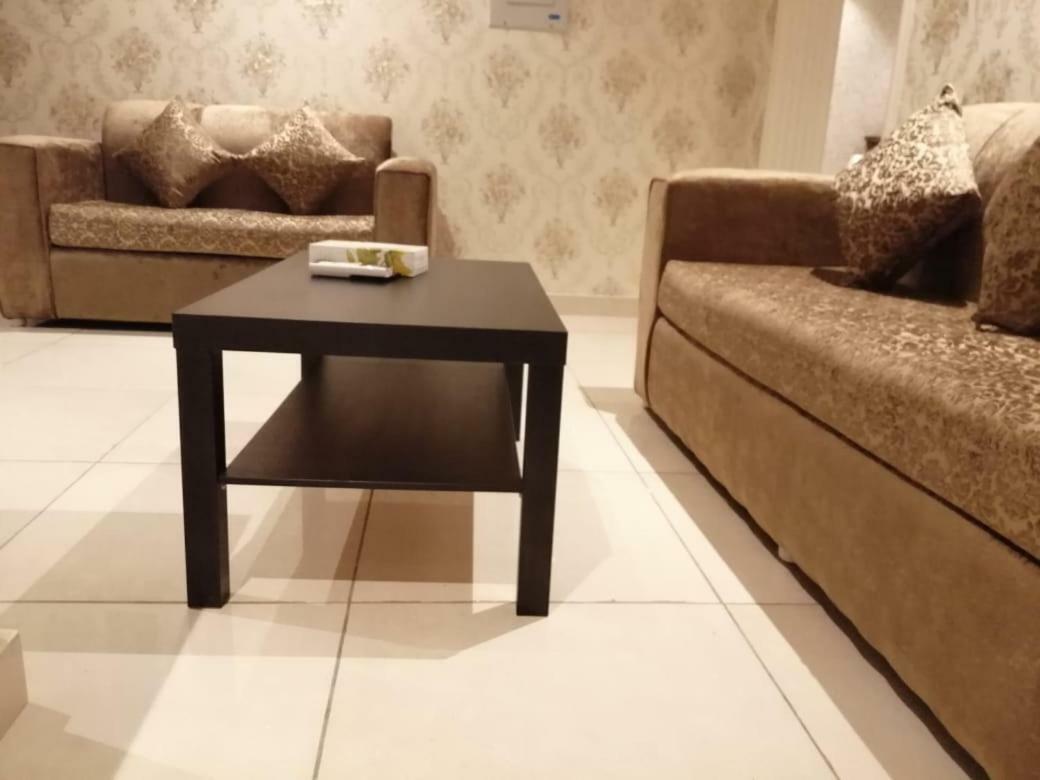 Rozana For Monthly And Yearly Rent Dzsidda Kültér fotó