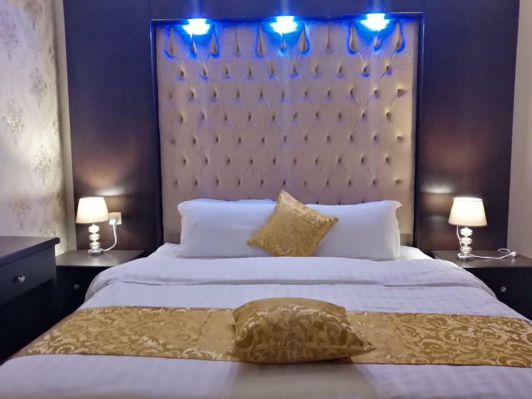Rozana For Monthly And Yearly Rent Dzsidda Kültér fotó