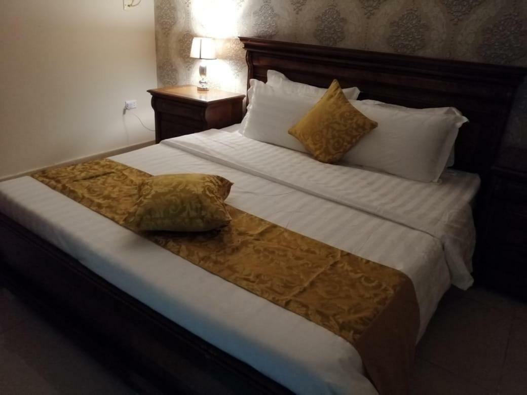 Rozana For Monthly And Yearly Rent Dzsidda Kültér fotó